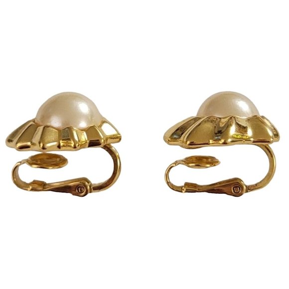 Trifari Crown Over T Gold Tone Starburst Center Faux Pearl Clip On Earrings K992 - Picture 5 of 11